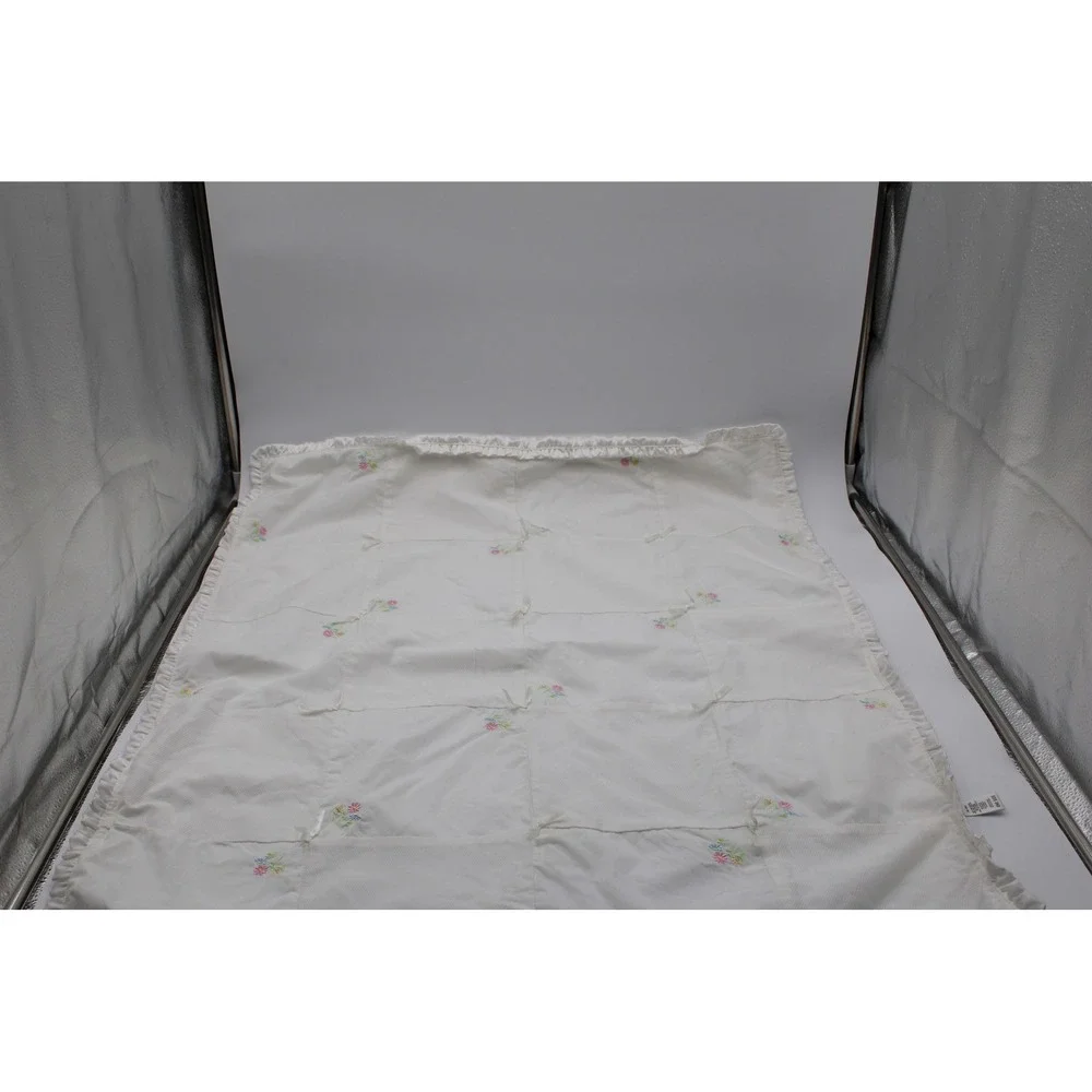 Carters Baby Blanket White Sweet Daisy Floral Satin Ruffle Trim Quilted 28x28